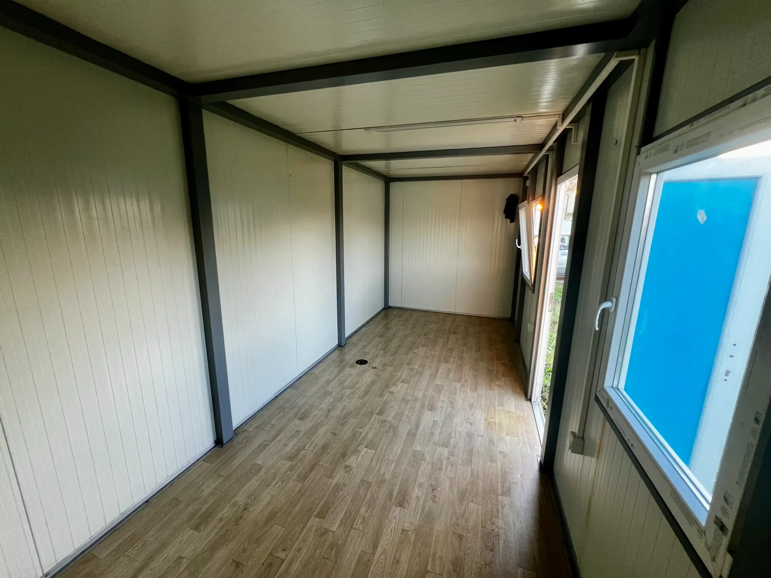 Kontejner na prodaju slika 6